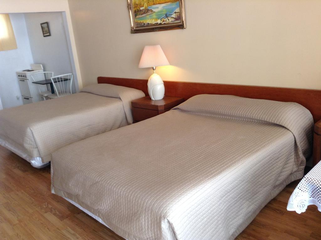 Saint-Zotique Motel Rive Du Lac מראה חיצוני תמונה